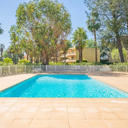 Apartment Spacieux 2pieces A5min De Plages *